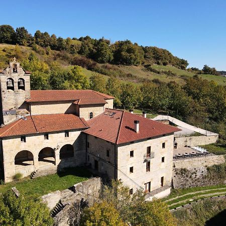 Palacio De Aralar Alta Familias Oskotz Exterior foto
